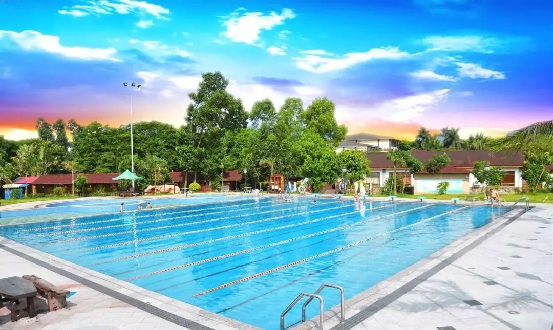 泳佳游泳池設(shè)備_如何選擇合適的泳池設(shè)備？